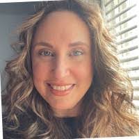 Kim Kubala's Instagram, Twitter & Facebook