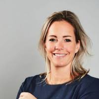 600+ "Suzanne Der" profiles