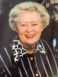 Obituary: Local philanthropist Sandy Sewell helped fund Hoag Hospital  Cancer Center