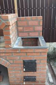 мангал и коптильня из кирпича своими руками пошаговая инструкция Pech Mangal Iz Kirpicha Svoimi Rukami Foto Chertezhi Proektov S Duhovkoj Ulichnye Kaminy Kirpichnyj Gril Derevenskij Dizajn