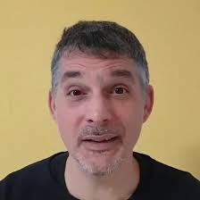 TRÄUMEN & MACHEN Interview: MARC SCHÜPFERLING 🎥 Video:  https://youtu.be/k_CtC6Rpc-g 🎧. Podcast: https://anchor.fm/daniel-rieth/episodes/7-TRUMEN--MACHEN-Interview-MARC-SCHPFERLING-eeqaqa  ++ English below ++ Interview Language: German ++ Marc hat es ...