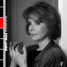 Deanna Chapman (@deeechap)