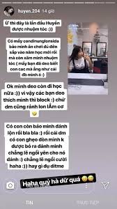 Mái tóc ngắn mềm mượt không quá cầu những năm 60 và 70 người ta thích kiểu tóc bồng to giống như priscilla presley vợ của vua nhạc kiểu tóc tỉa so le, mềm mượt là kiểu tóc được yêu thích nhất của jennifer aniston trong phim bộ. Hotgirl Tiktok 2k4 Bá»‹ CÄ'm Khui Phá»'t Má»›i Ná»•i Ä'a Ngong