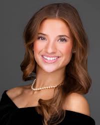 Introducing Duchess Erica Williamson from the Duchy of Silsbee. Erica  attends Silsbee High School and will be escorted by Cooper Little. Erica  will earn both her high school diploma and her associates