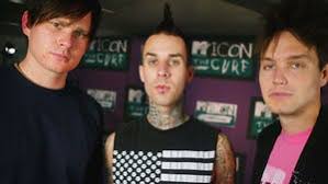 Crappy punk rock since 1992 @markhoppus & @matttskiba happy 20 year birthday to the best @blink182 album pic.twitter.com/gemepyjmha. Blink 182 Audacy