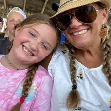 Nancy Gregory (thesassyglass)