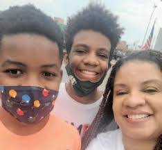 Ivan Chee's Instagram, Twitter & Facebook