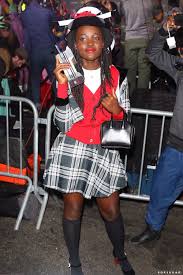 The tee, originally designed by stylist linda meltzer, become an instant wardrobe classic after tai, played in clueless by brittany murphy, wore it during the makeover scene. Dionne Davenport Costume Pasteurinstituteindia Com