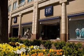 Gap At Reston Town Center With Images Reston Town Center Reston Towns