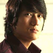 Lots of younger asian guys choose to sport thick crop styles that really show off the thickness of their hair. 10 Great Hair Looks For Asian Men