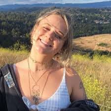 Veronica Scanlon's Instagram, Twitter & Facebook