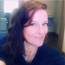 Betsy Yates's Instagram, Twitter & Facebook