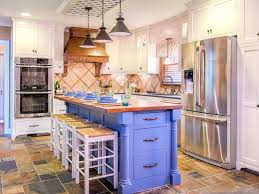 Even the smallest of kitchens can benefit from the addition of a kitchen island. Kitchen Island Ideas Diy Designs Diy