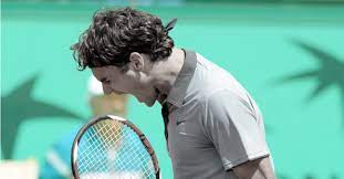 Roger federer federer at the 2009 wimbledon championships country. Federer Beats Haas At Roland Garros 2009 Tennis Majors