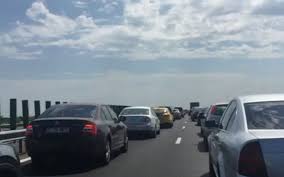 Jul 16, 2021 · primele imagini de la accidentul cu 20 de maşini de pe autostrada soarelui. Val De Accidente Pe Autostrada Soarelui AglomeraÅ£ie Si Cozi Uriasi De Masini