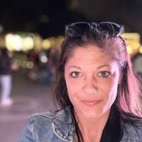 Tara Houle's Instagram, Twitter & Facebook