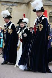 Order Of The Garter Royal Family England Order Of The Garter Queen Elizabeth