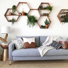 A formal living room can feature anything from gold decor to lush couches to regal artwork. The Best Living Room Wall Decor Ideas 33 Nunohomez