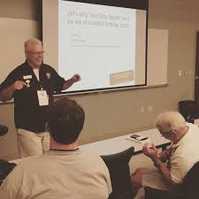 Wavebox Singing with Paul Ellinger... clearly, there is too much fun  happening here! #harmonyu2017 #everyoneinharmony