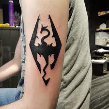 It takes a special fan to permanently ink their body with a skyrim tattoo. Just Got Done With My Second Skyrim Tattoo It Looks Soooo Good Skyrim
