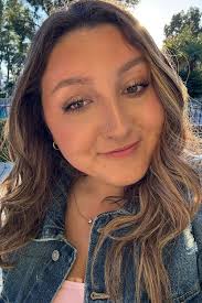 Sarah Flores OC I'm not a regular mom I'm I'maPoolmom a I'maPool Pool mom