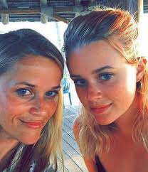 Jun 22, 2021 · reese witherspoon is weighing in on her daughter's soaring romance. Reese Witherspoon S Daughter Looks Like Her Clone 9gag