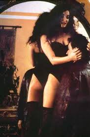 La trama di una donna da scoprire (1987). Una Donna Da Scoprire Cineraglio