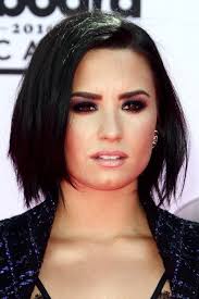 Demi Lovato Straight Black Bob Layered Bob Hairstyle Steal Her Style Demi Lovato Hair Demi Lovato Short Hair Hair Styles