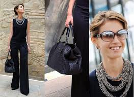 Site de photos de femmes mures, de femme mature nue et de milf nue, mais aussi des photos de cougar nue qui aiment exhiber leurs gros seins, leurs culs de mamans, leurs chattes poilues et tout le reste. Asma Al Assad Fashion Article From Huffpo