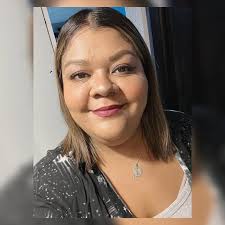 Son tan toxicas las tetanazzis, que ellas asumen que yo no di LM por mi  comentario. La lactancia no es color de rosas para todo el mundo, empezando  por alli. Pues les