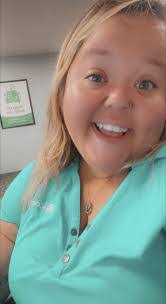 Heather Brumback's Instagram, Twitter & Facebook