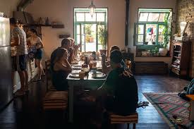 How Do Hostels Work? (Everything You Must Know) • Indie Traveller