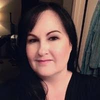 Stacey Suarez's Instagram, Twitter & Facebook