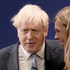 Sue Gray reveals 'gathering' in Boris Johnson and wife Carrie's Downing  Street flat being investigated by police