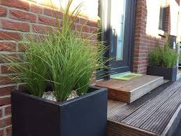 Vind interieurprojecten door professionals voor ideeën & inspiratie. Hauseingang Gestalten Treppe Vom Eingangsbereich Aussen Gestalten
