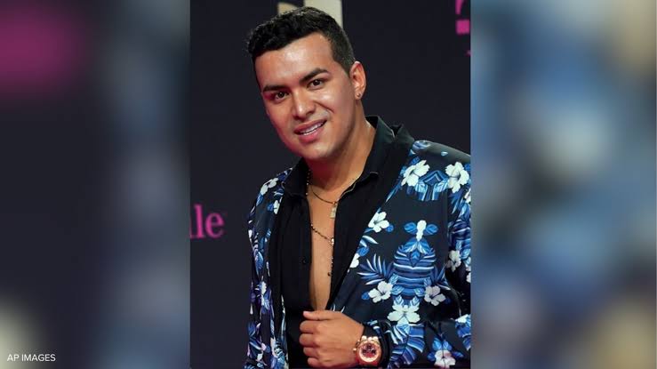 Muere Yeison Jiménez tras choque de avioneta en el centro de Colombia;  otras 5 personas también fallecen - ABC7 Los Angeles
