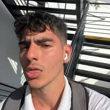 Daniel Watson (@danwtson_)