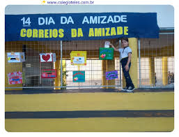 Fazer uma edição não adianta pegar a imagem pronta na internet. Colegio Teles