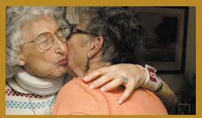 Local doctors give aid, hope to community