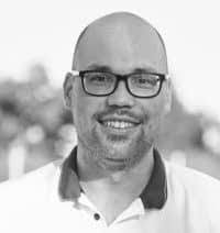 Robert Felbinger's Instagram, Twitter & Facebook