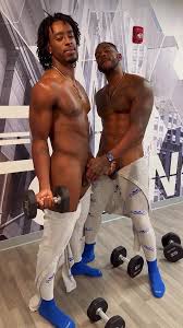 They look good in a onesie - ThisVid.com