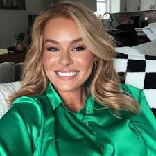 Who can provide bookkeeping services for QuickBooks and general ledger  entries in Greenville?