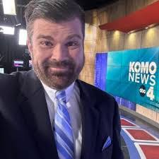 Eric Heintz's Instagram, Twitter & Facebook