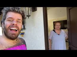 Perez hilton is a celebrity gossip blogger, known and hated from coast to coast. Our First Family Outing In Four Months Summer 2020 Perez Hilton Youtube