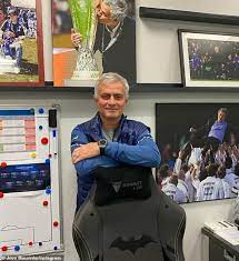 On sunday, tottenham were one of six premier league clubs to announce they were joining a new european. Mourinho Reveals His Spurs Office Is Decorated With Pictures Of Him With Chelsea All Football