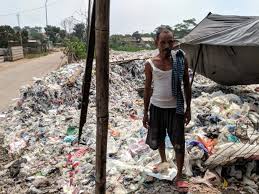 Tempat pengumpulan daur ulang di johor, malaysia. Negara Negara Asia Tenggara Kewalahan Hadapi Sampah Yang Ditolak China Beritabenar