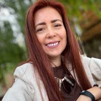 1100+ perfiles de «Aline