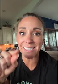 Tori Frazier's Instagram, Twitter & Facebook