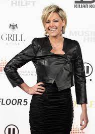 Helene fischer is a famous singer and artist from germany whose style is always attractive and unique. The Helene Fischer Hairstyle Always Strange And Weird Interior Design Ideas Avso Org