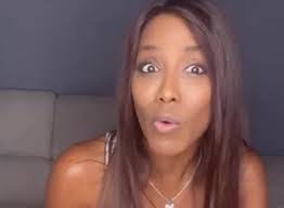 Ainett Stephens's Instagram, Twitter & Facebook